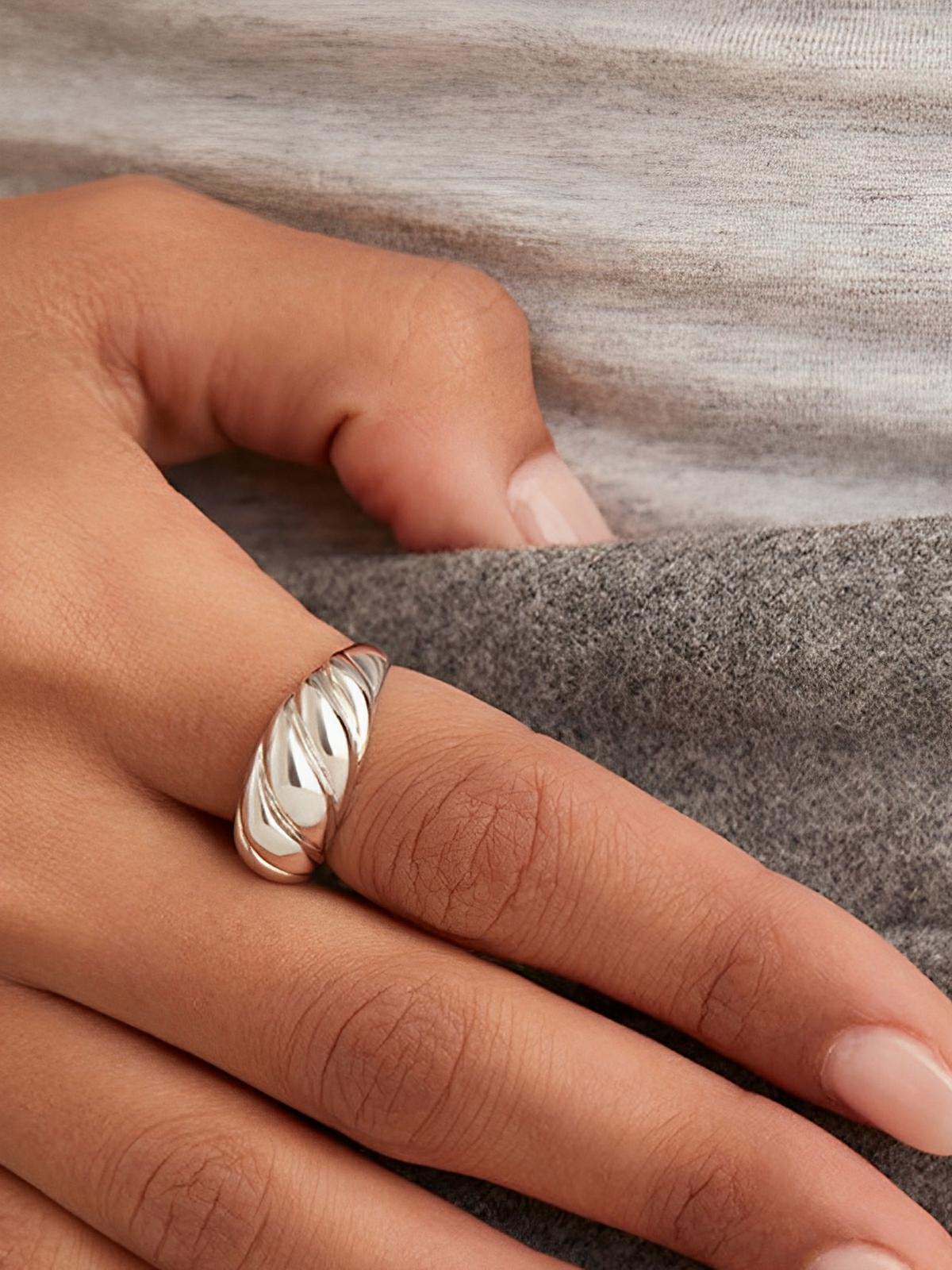 Bague couple géométrique, acier inoxydable, plaqué or, style unisexe, tendance moderne, modèle Huyen - Bague - Argent XXS