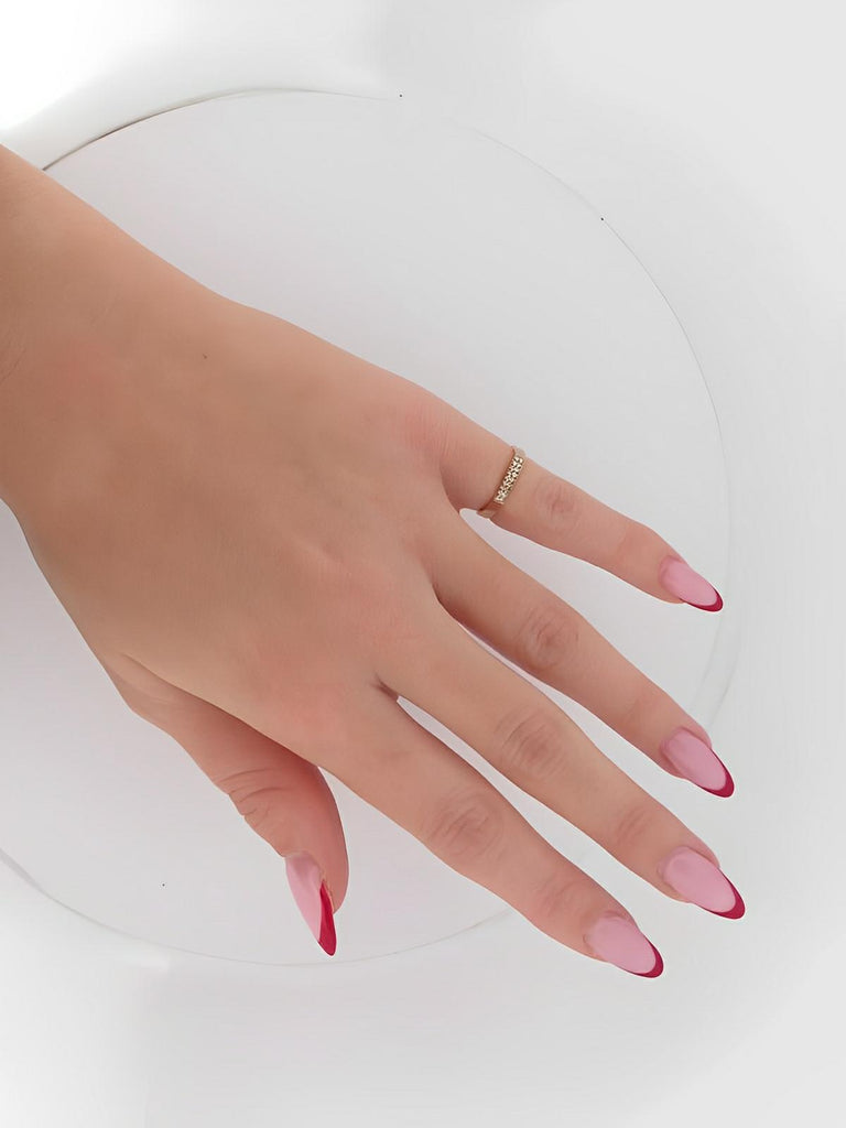 Bague femme acier inoxydable doré, anneau géométrique tendance, bague fine ajustée, bijou mode urbain, accessoire quotidien, modèle Kamylla - Bague - Or XS