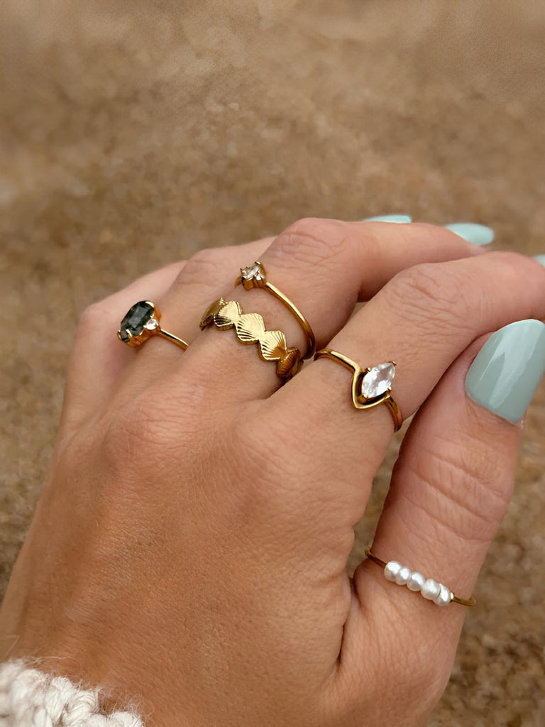 Bague femme acier inoxydable, perle baroque naturelle, anneau ajustable, bijoux acier titane, style luxe léger, modèle Ilyana - Bague - Or XXS