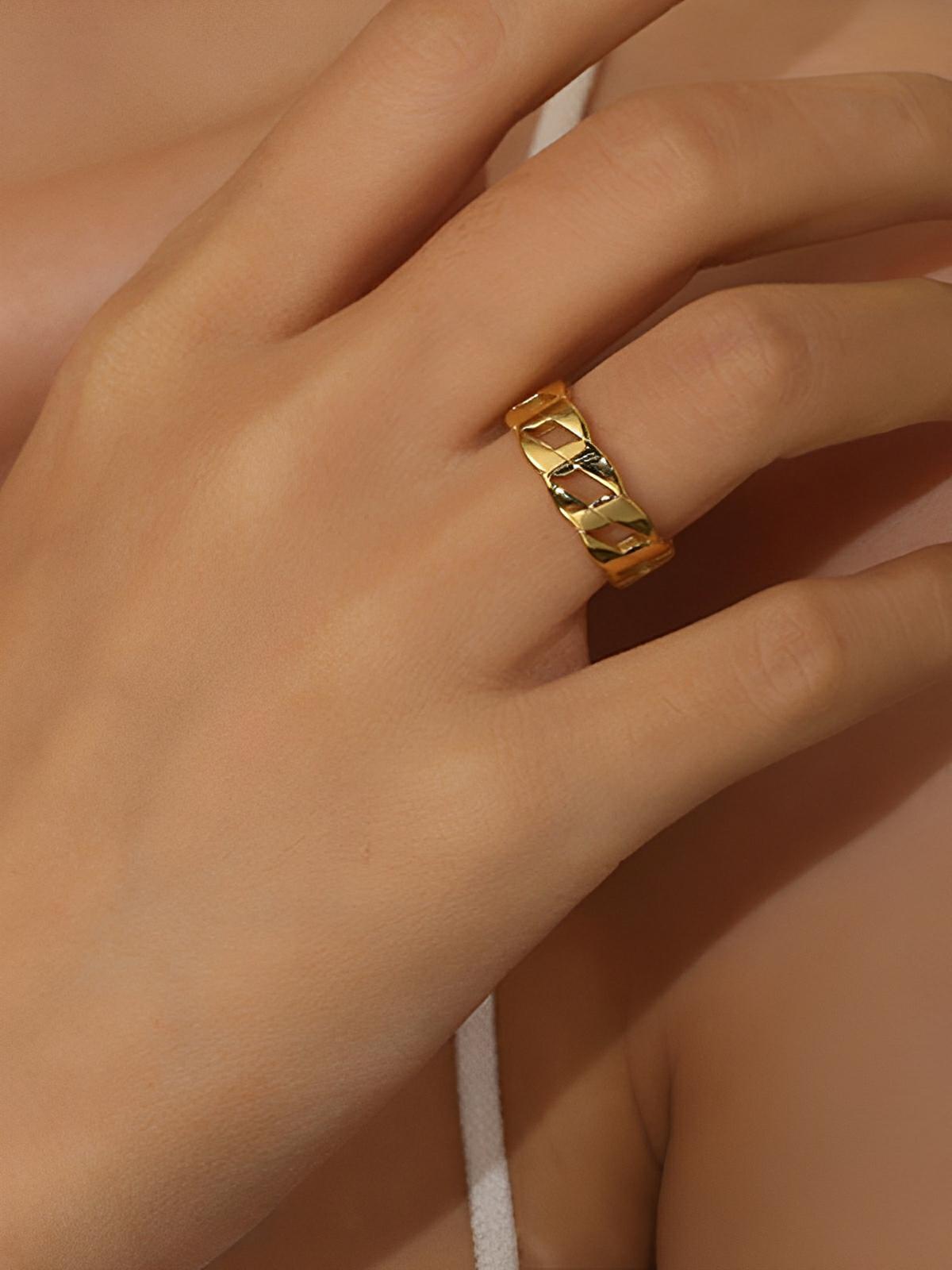 Bague femme creuse, acier inoxydable or, style géométrique, design ondulé, anneau tendance, modèle Honroe - Bague - Or XXS