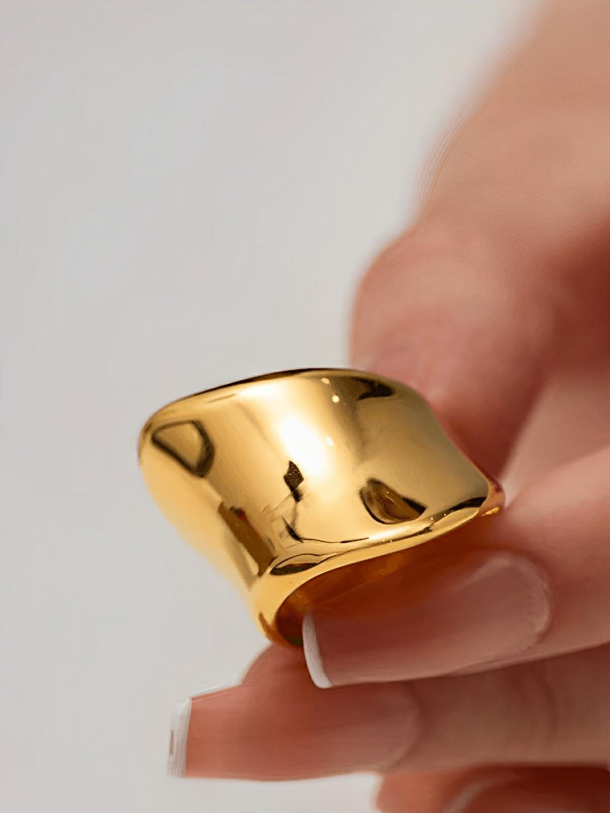 Bague femme or 18K, bague irrégulière acier inoxydable, bague minimaliste luxe, anneau géométrique tendance, bague lisse brillante, modèle Kelya - Bague - Or XS