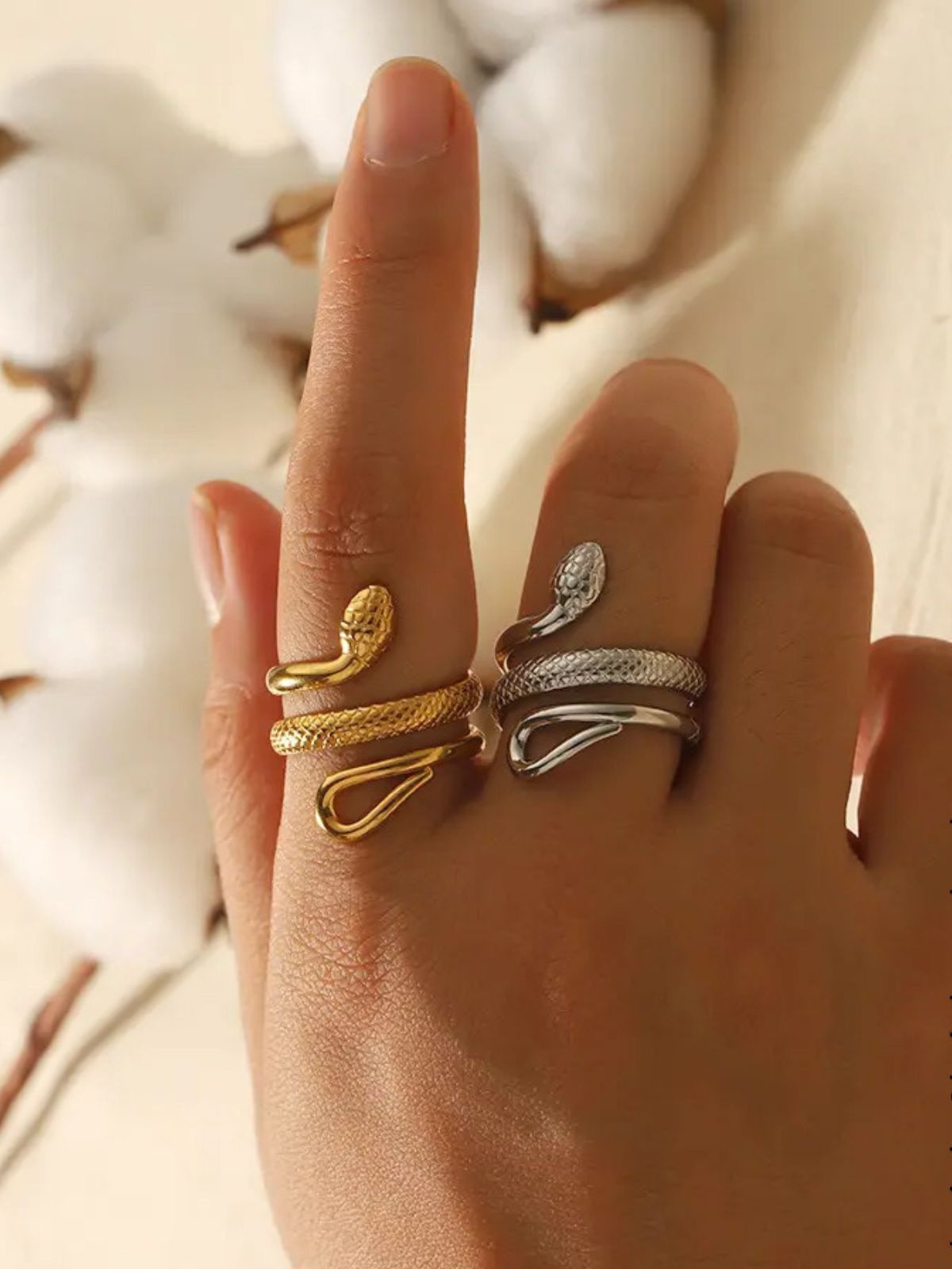 Bague serpent ajustable, bague plaqué or 18K, bague femme tendance, acier inoxydable, fine géométrique, modèle Karlene - Bague - Argent S