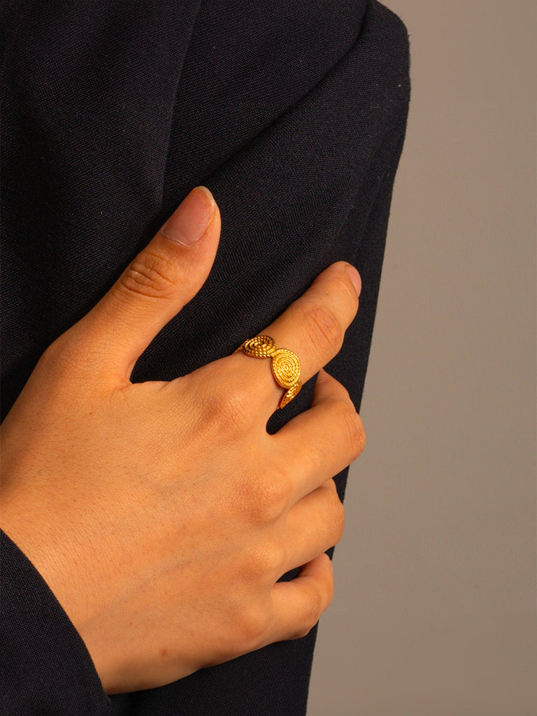 Bague spirale dorée, anneau ouvert, design géométrique, acier inoxydable, plaqué or 18K, modèle Zine - Bague - Or