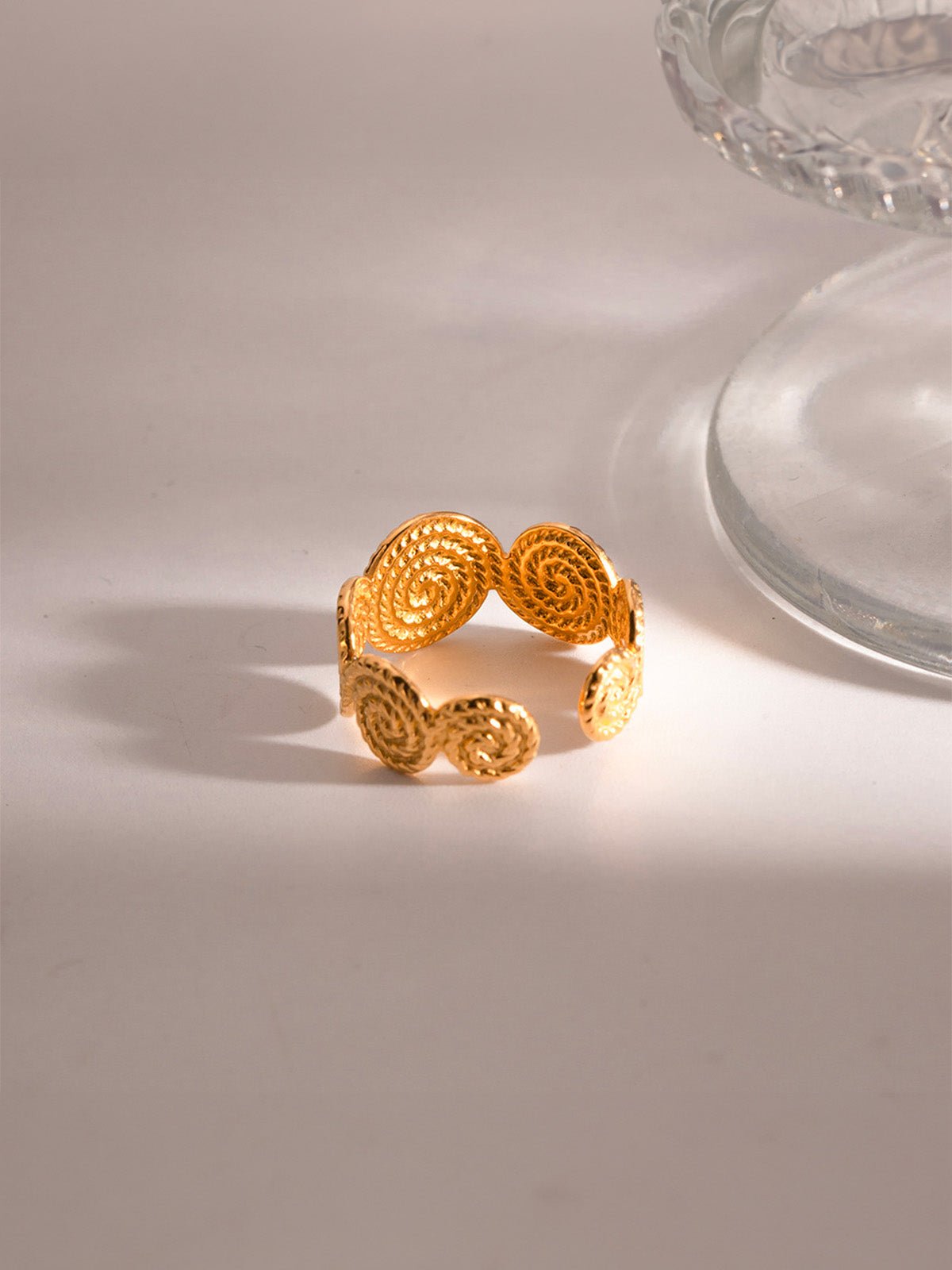 Bague spirale dorée, anneau ouvert, design géométrique, acier inoxydable, plaqué or 18K, modèle Zine - Bague - Or