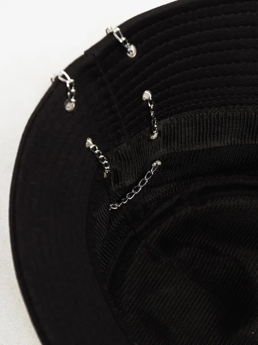 Bob en coton unisexe, chapeau streetwear, avec chaînes, accessoire Y2K, modèle Kaina - Bob - Noir
