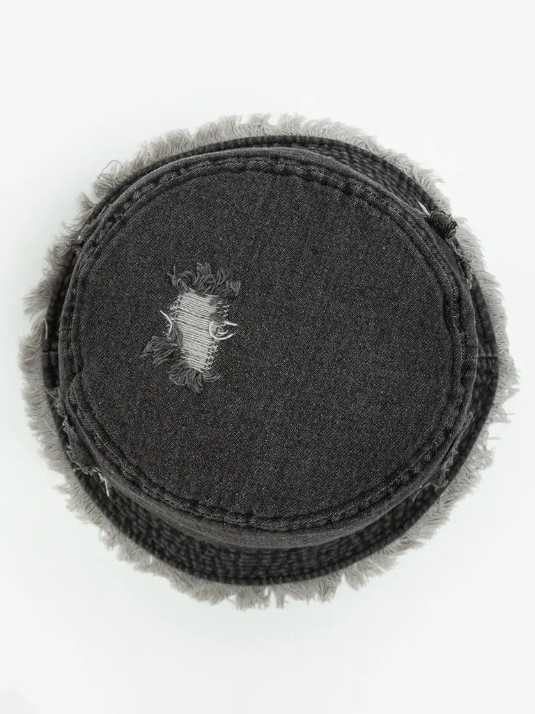 Bob en jean usé, effet vieilli, bords effilochés, style unisexe, tendance Y2K, modèle Kelips - Bob - Gris foncé