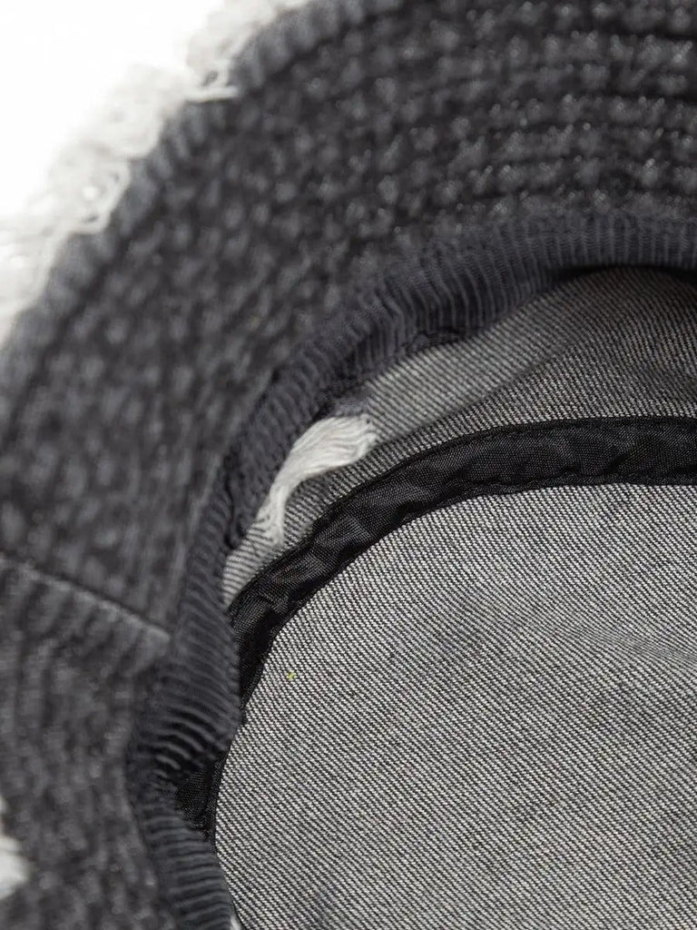 Bob en jean usé, effet vieilli, bords effilochés, style unisexe, tendance Y2K, modèle Kelips - Bob - Gris foncé
