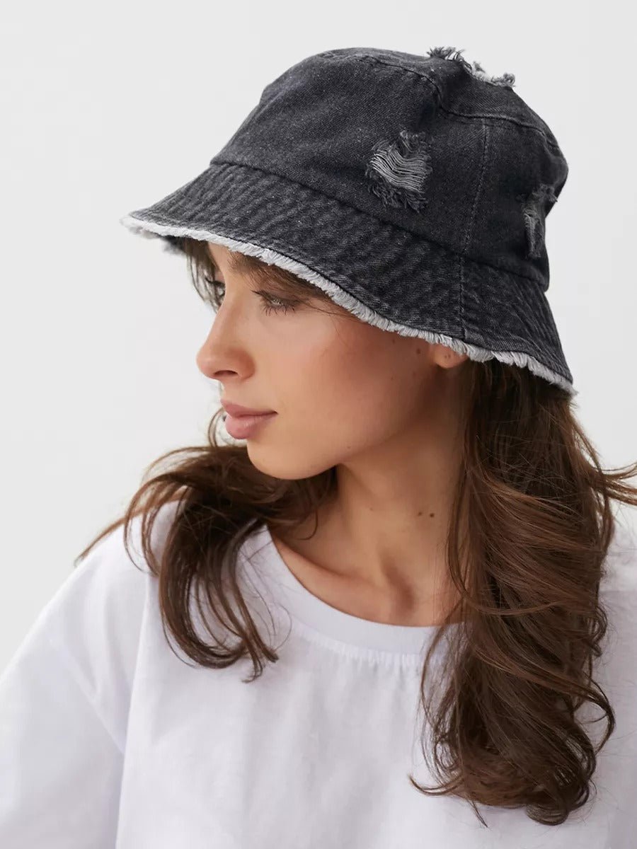 Bob en jean usé, effet vieilli, bords effilochés, style unisexe, tendance Y2K, modèle Kelips - Bob - Gris foncé