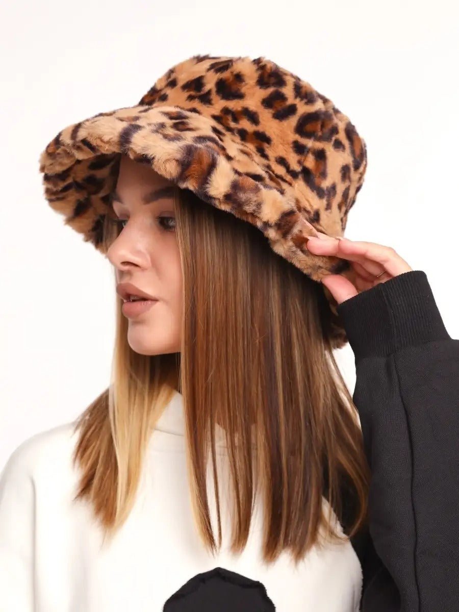 Bob fausse fourrure léopard, chapeau hiver femme, panama doux et chaud, bucket hat hiver, modèle Mania - Bob - Léopard