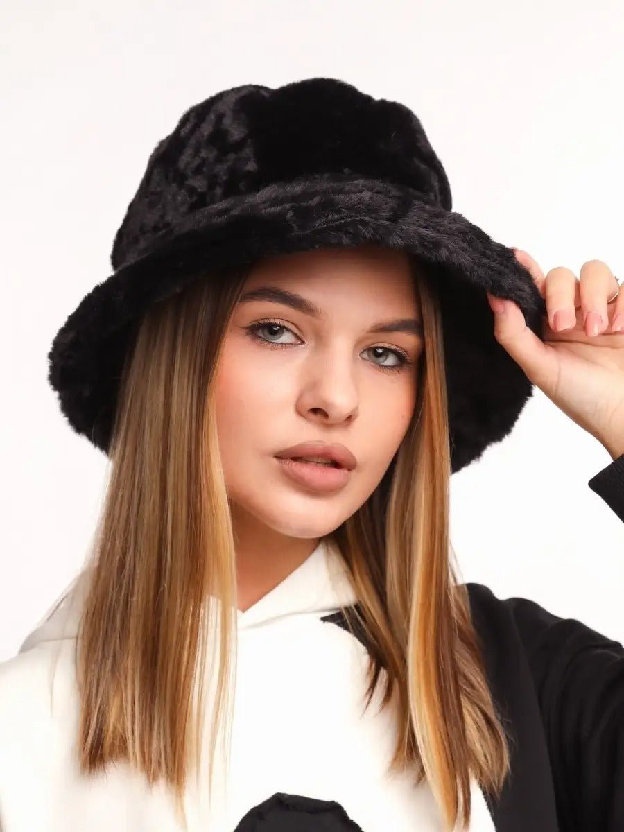 Bob hiver, panama fausse fourrure, doublé polaire, doux, modèle Arian - Bob - Noir