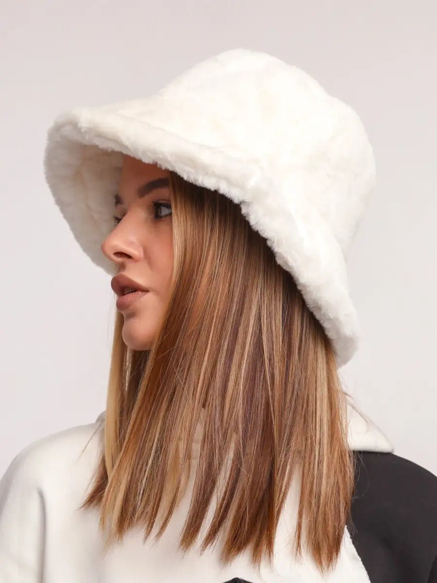 Bob hiver, panama fausse fourrure, doublé polaire, doux, modèle Arian - Bob - Blanc