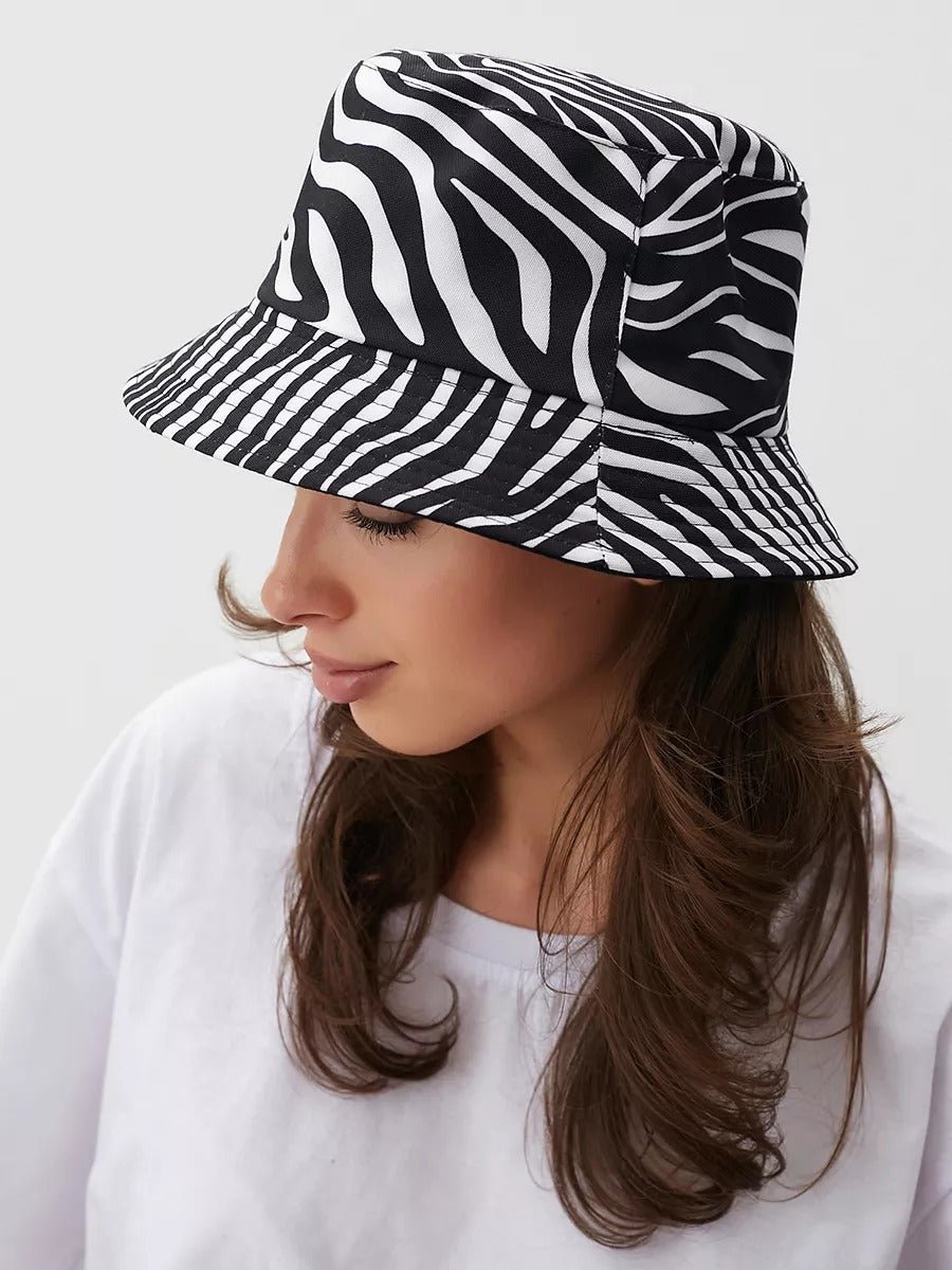 Bob réversible zèbre noir, chapeau en polyester, streetwear respirant, accessoire été plage, protection solaire, modèle Zébra - Bob - Blanc et noir
