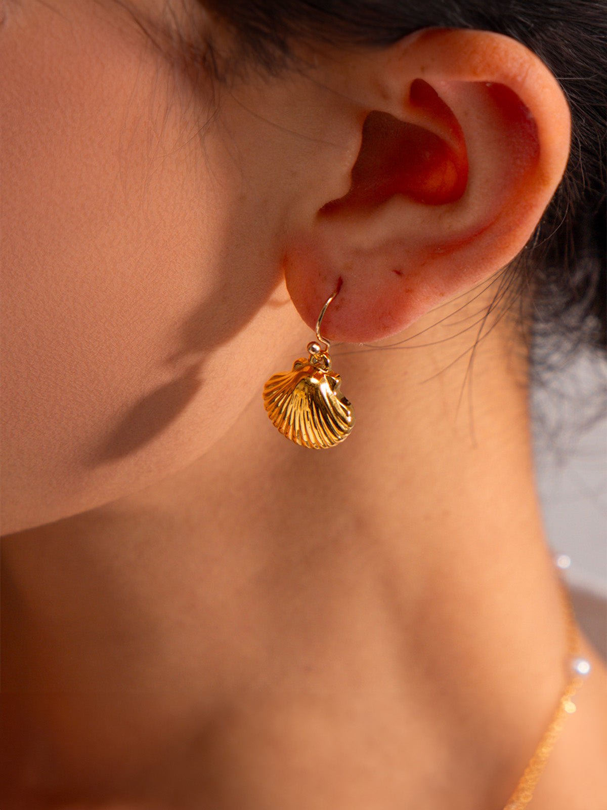 Boucles d’oreilles coquillage, acier inoxydable, dorées 18K, style plage, look INS, modèle Tif - Boucles d'oreilles - Or