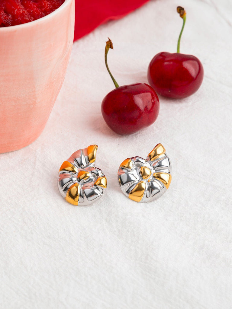 Boucles d’oreilles femme, motif coquillage, acier inoxydable, doré argenté, style moderne, modèle Coline - Boucles d'oreilles - Or et argent