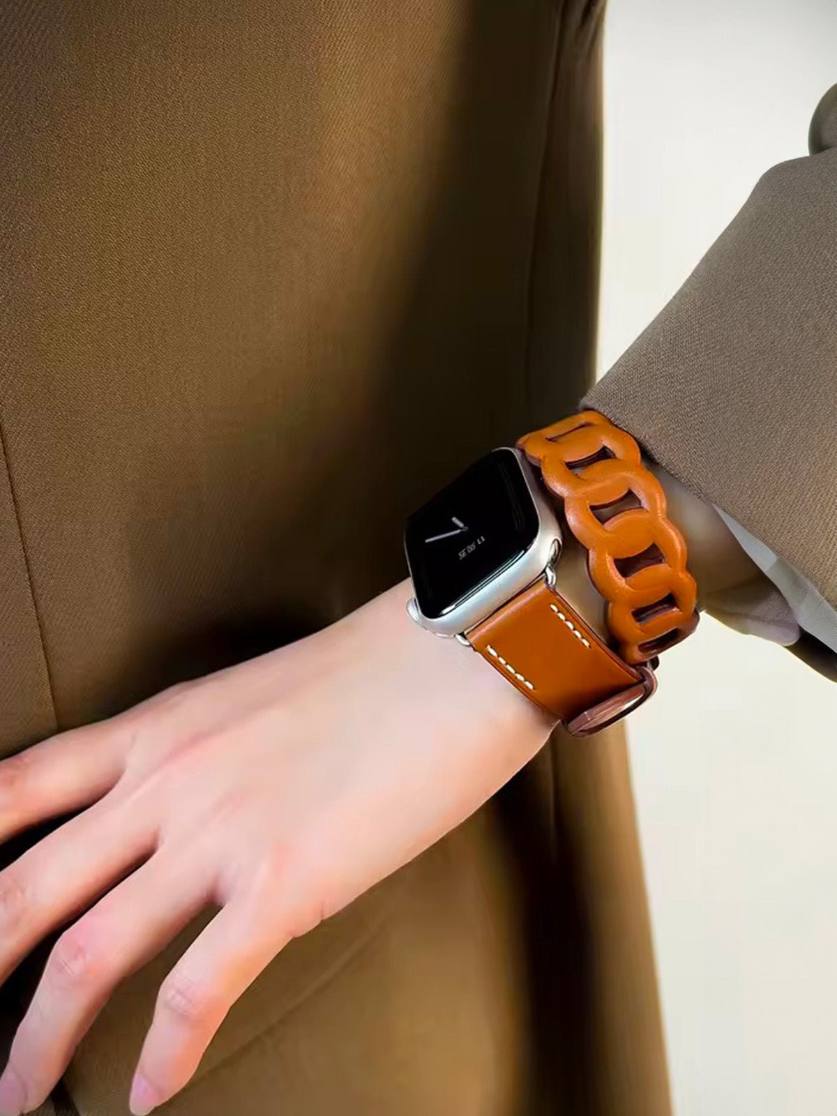 Bracelet double tour cuir Apple Watch, maillons larges, confort ajustable, style mode, compatible toutes séries, modèle Ezine - Bracelet Apple Watch - Marron 38 à 42mm