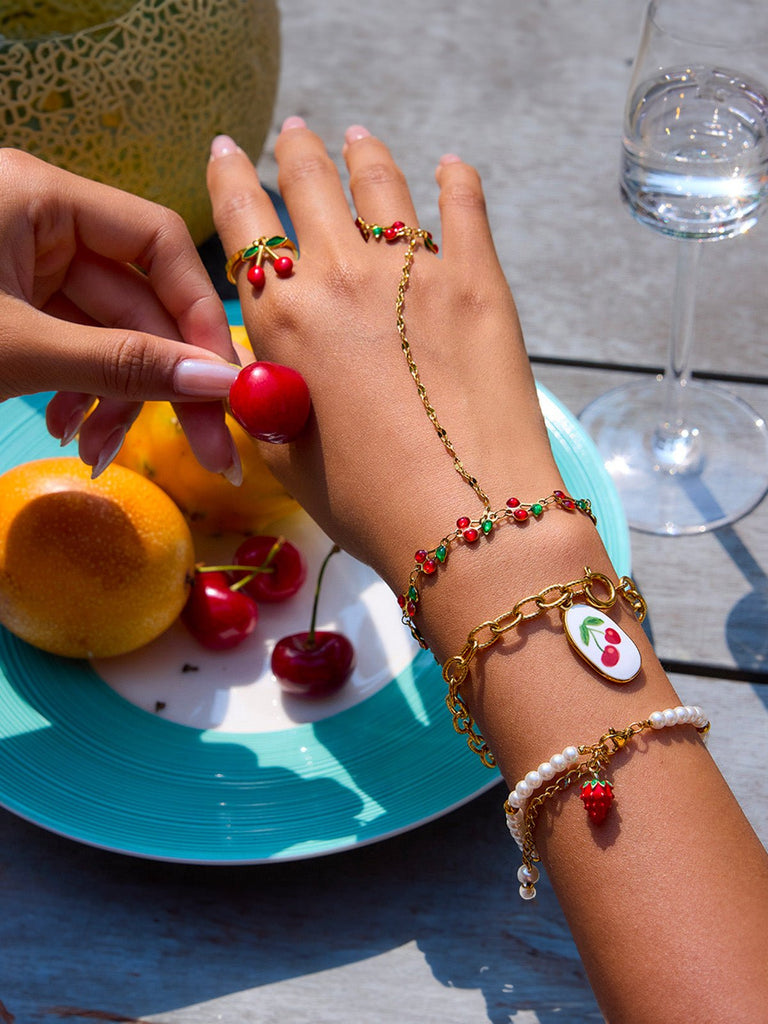 Bracelet en acier inoxydable doré, perles blanches, breloque fraise, pendentif cerise, style fruité, modèle Romy - Boucles d'oreilles - Or