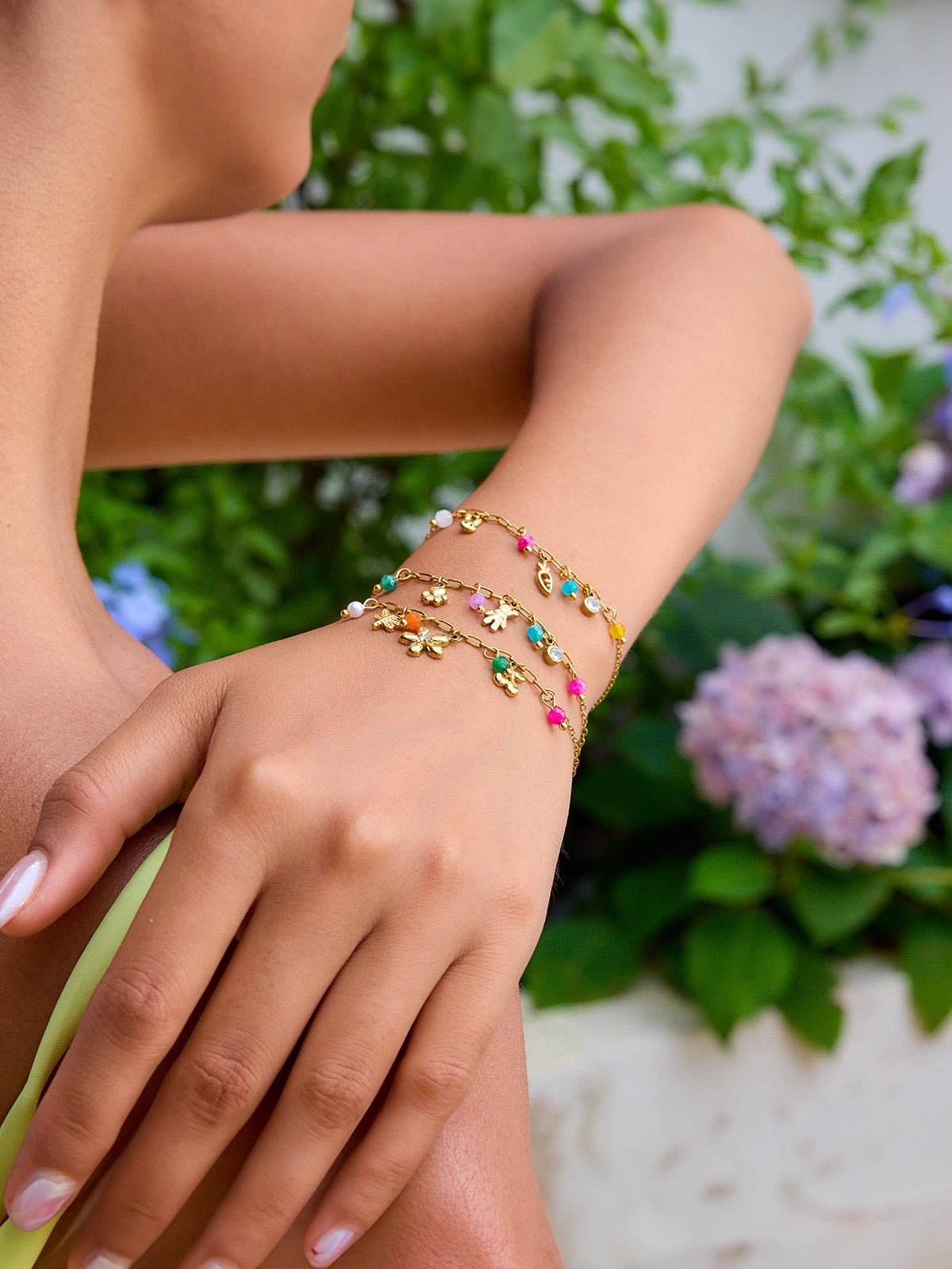 Bracelet fantaisie doré, breloques colorées, acier inoxydable, waterproof, été 2025, chaîne fine, modèle Sadia - Bracelet - Style 1 16.5 + 5 cm