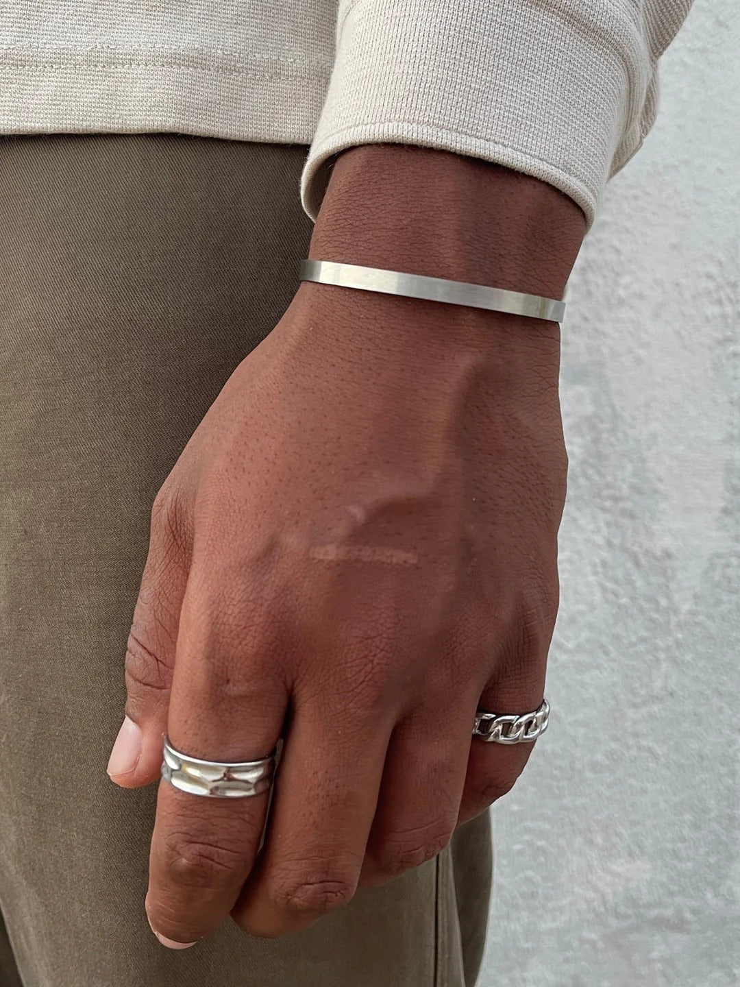 Bracelet jonc ouvert en acier inoxydable, finition brillante, design moderne, waterproof, modèle Luigi - Bracelet - Argent 5 mm