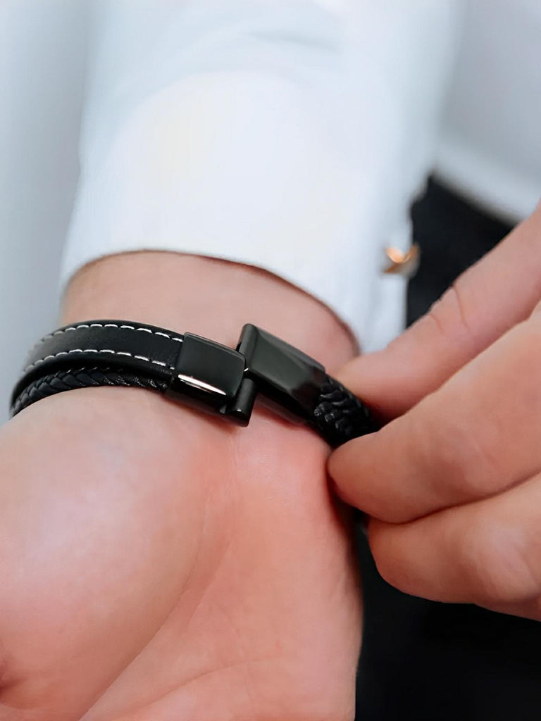 Bracelet multi - rangs, en cuir tressé, pierres en œil de tigre, fermoir magnétique, bijou homme, modèle Jack - Bracelet - Œil de tigre S