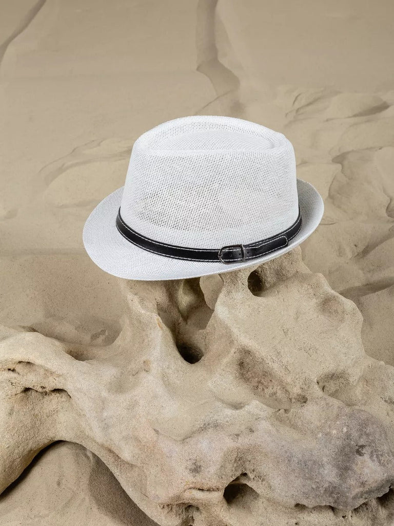 Chapeau de paille été, blanc, style fedora, orné d'une ceinture noire, anti UV respirant, modèle Alberto - Chapeau de paille - Blanc