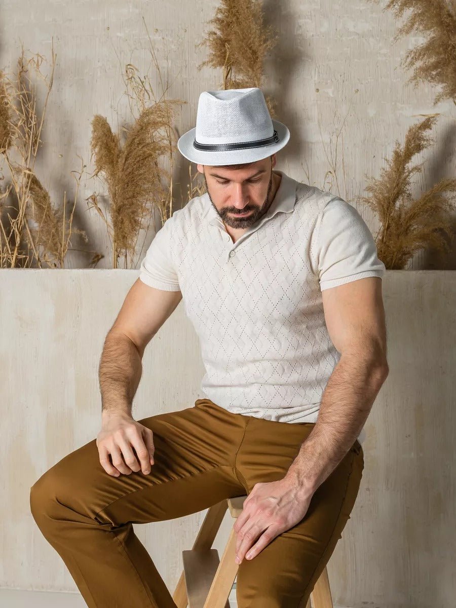 Chapeau de paille été, blanc, style fedora, orné d'une ceinture noire, anti UV respirant, modèle Alberto - Chapeau de paille - Blanc
