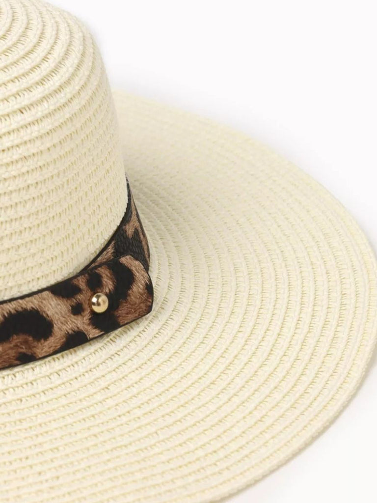 Chapeau de paille femme, bord large, protection solaire, idéal plage et été, bande ruban léopard, modèle Solène - Chapeau de paille - Blanc crème