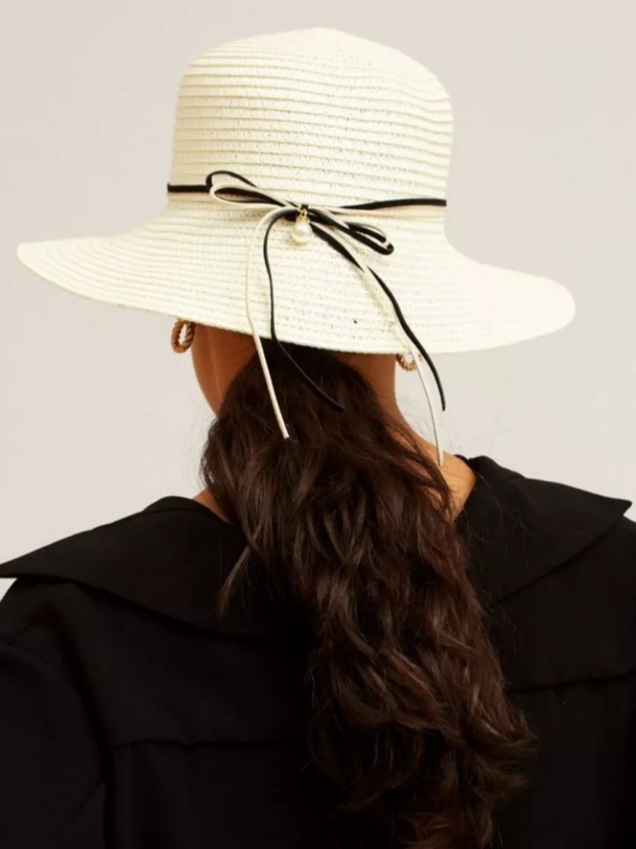 Chapeau de paille femme, large bord, protection solaire, ruban et perle décoratif, idéal pour été et plage, modèle Morgane - Chapeau de paille - Blanc