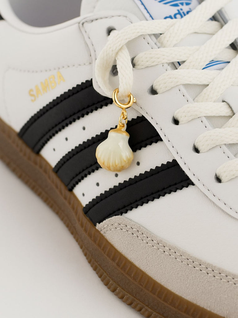 Charm pour chaussures coquillage, pendentif sneakers, bijou lacets, accessoire chaussures orné, breloque marine, bijou de basket, modèle Locarne - charms -