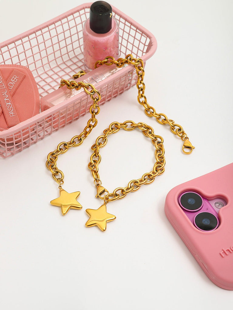 Collier acier inoxydable chaîne dorée, pendentif étoile, look audacieux, bijou waterproof, modèle Victoire - Collier - Or