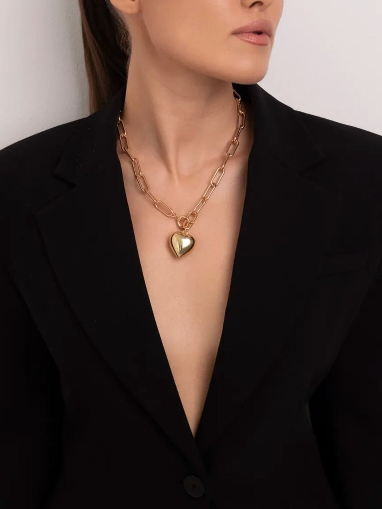Collier doré 18 carats, cœur pendentif, chaîne courte femme, style old money, bijou casual chic, modèle Felicitee - Collier - Or 48 cm