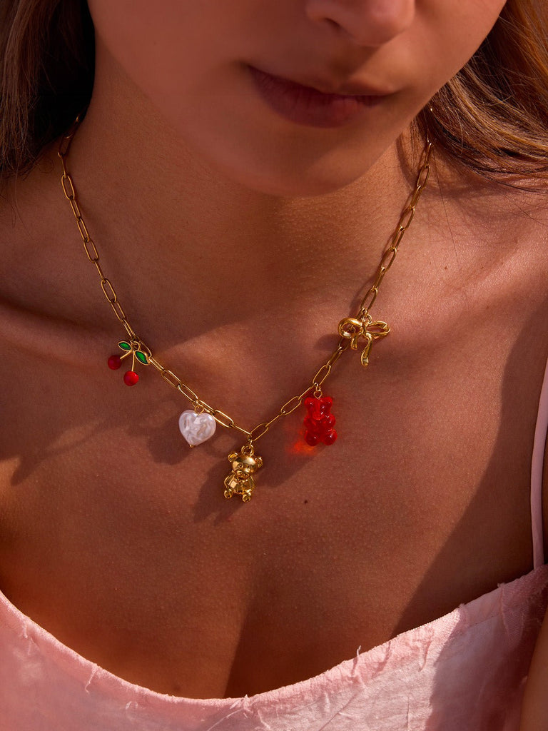 Collier doré, charms breloques cerise cœur ourson ruban, chaîne forçat, style ins, modèle Vina - Collier - Or 57 cm