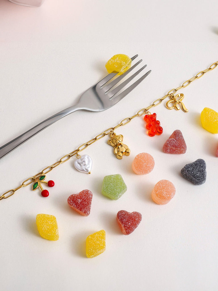 Collier doré, charms breloques cerise cœur ourson ruban, chaîne forçat, style ins, modèle Vina - Collier - Or 57 cm