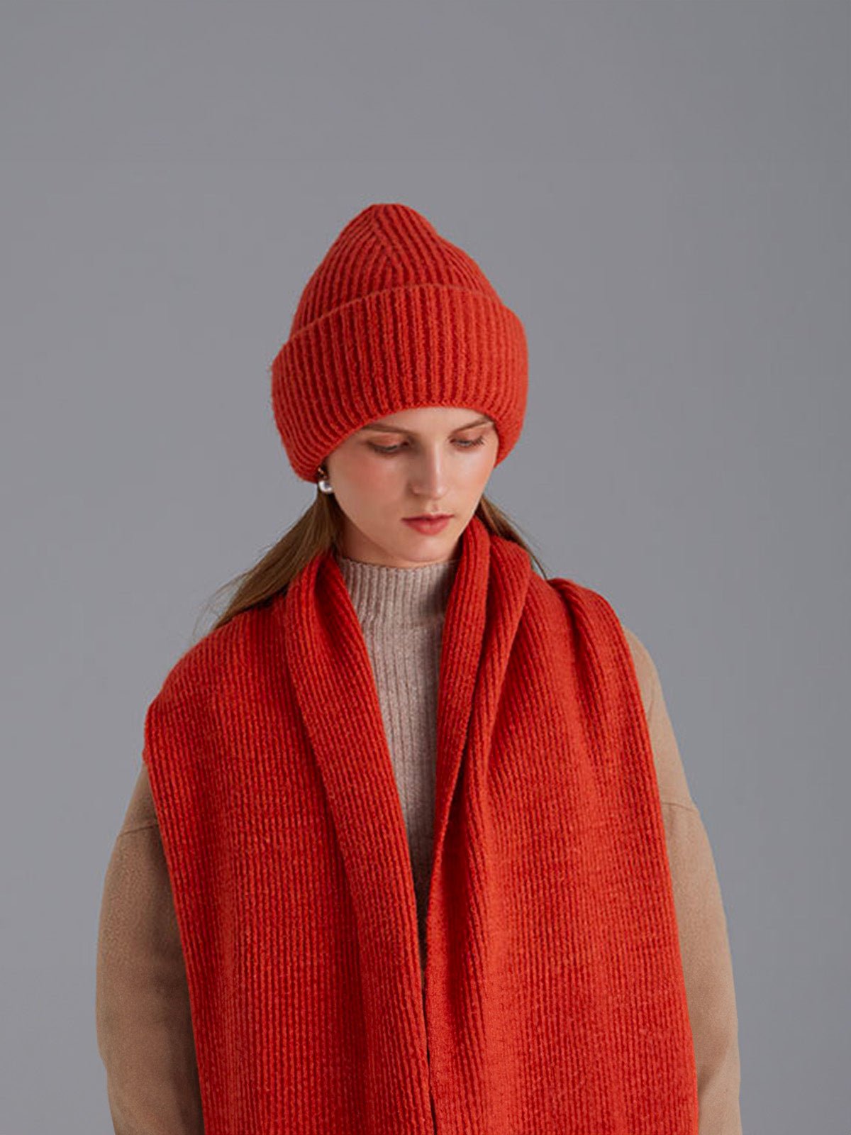 Ensemble bonnet écharpe en nylon et laine, accessoire chaud mixte, set bonnet écharpe pour l'hiver, ensemble tricoté doux, modèle Lorion - Écharpe - Orange