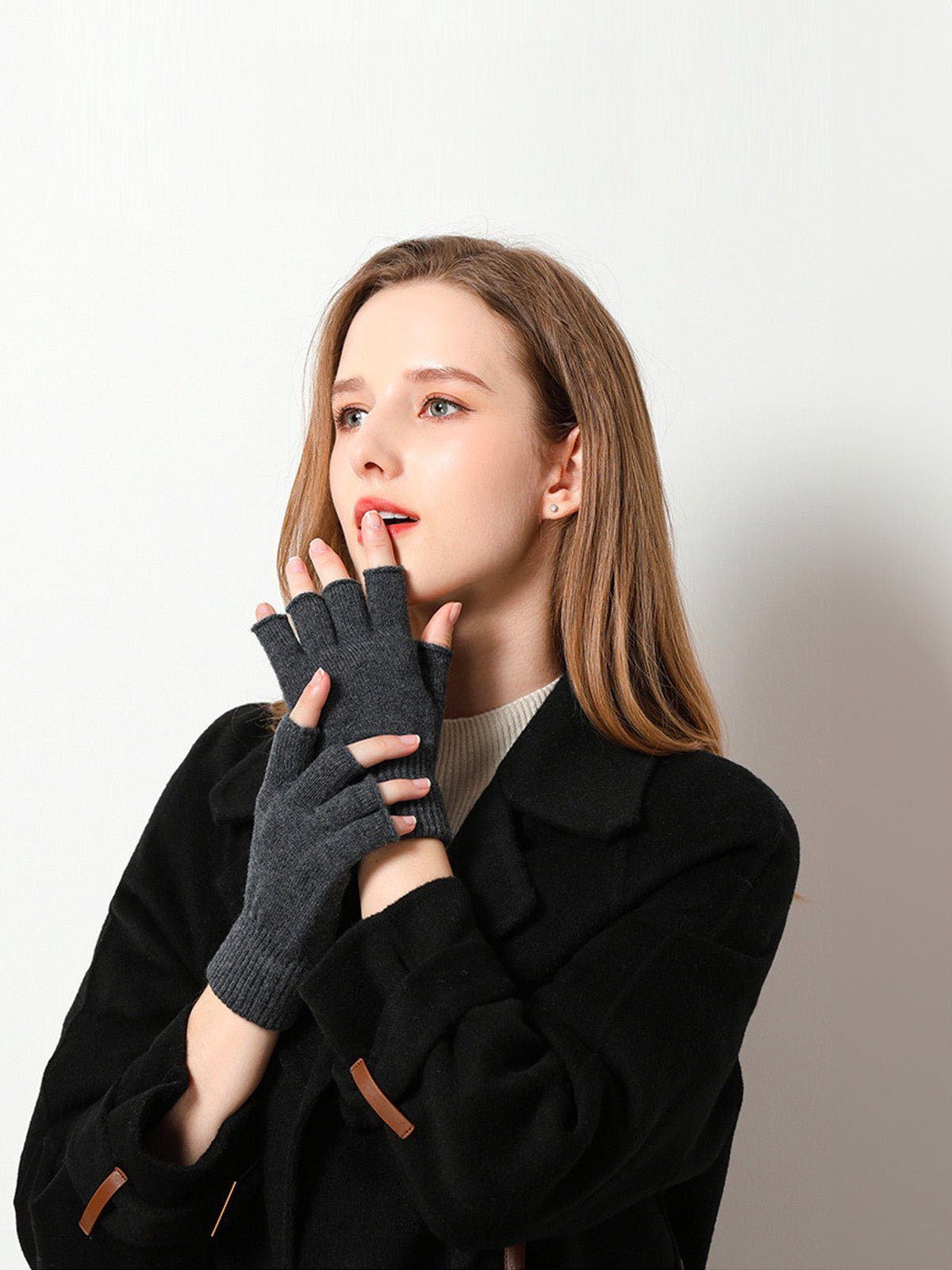 Gants mitaine, demi - doigts, en laine chaude pour l’hiver, confort tricoté pour femme, style sobre et pratique, modèle Mita - Écharpe - Gris foncé
