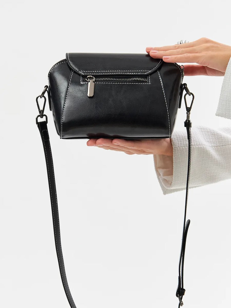 Sac bandoulière femme cuir, petit sac rigide, format rectangulaire, compartiments multiples, modèle Azeline