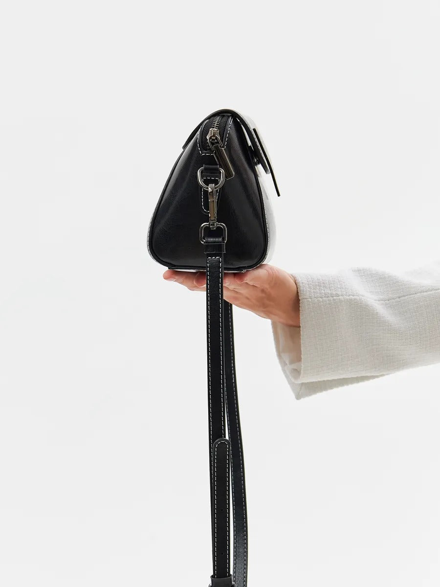 Sac bandoulière femme cuir, petit sac rigide, format rectangulaire, compartiments multiples, modèle Azeline