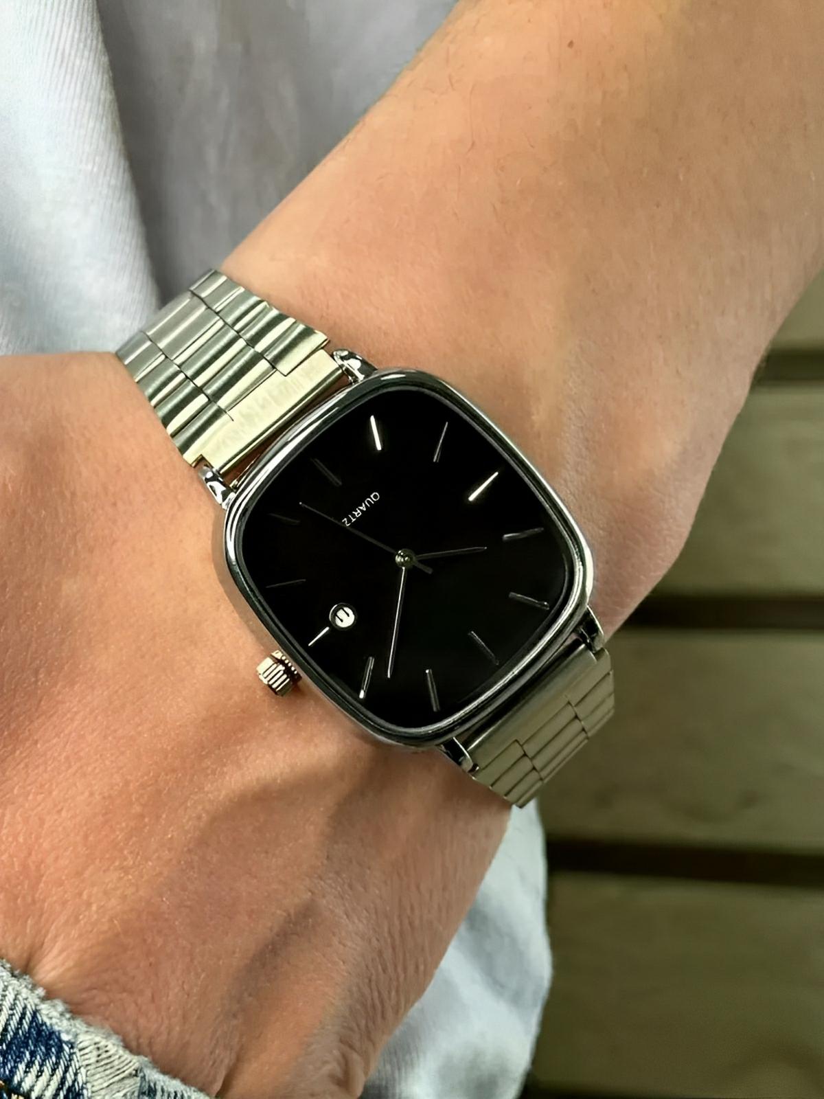 Montre en acier inoxydable, cadran carré, affichage date, étanche 30M, style classique et moderne, modèle Déri - Montre - Argent et noir