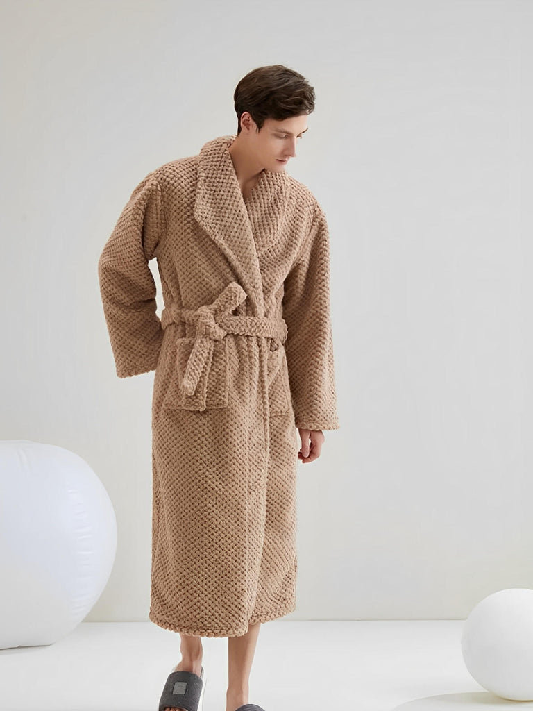 Peignoir homme femme, coton doux texturé, col châle, ceinture amovible, deux poches pratiques, confort maison, mi - mollet, modèle Junia - Peignoir - Marron M