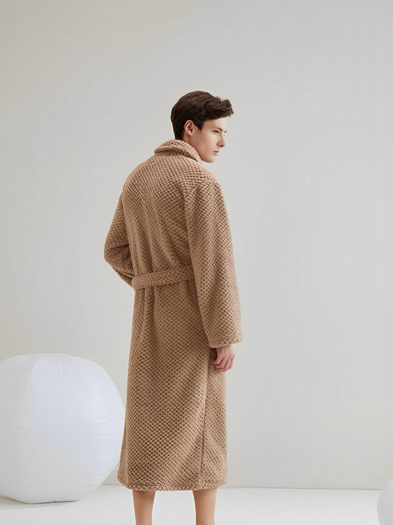 Peignoir homme femme, coton doux texturé, col châle, ceinture amovible, deux poches pratiques, confort maison, mi - mollet, modèle Junia - Peignoir - Marron M