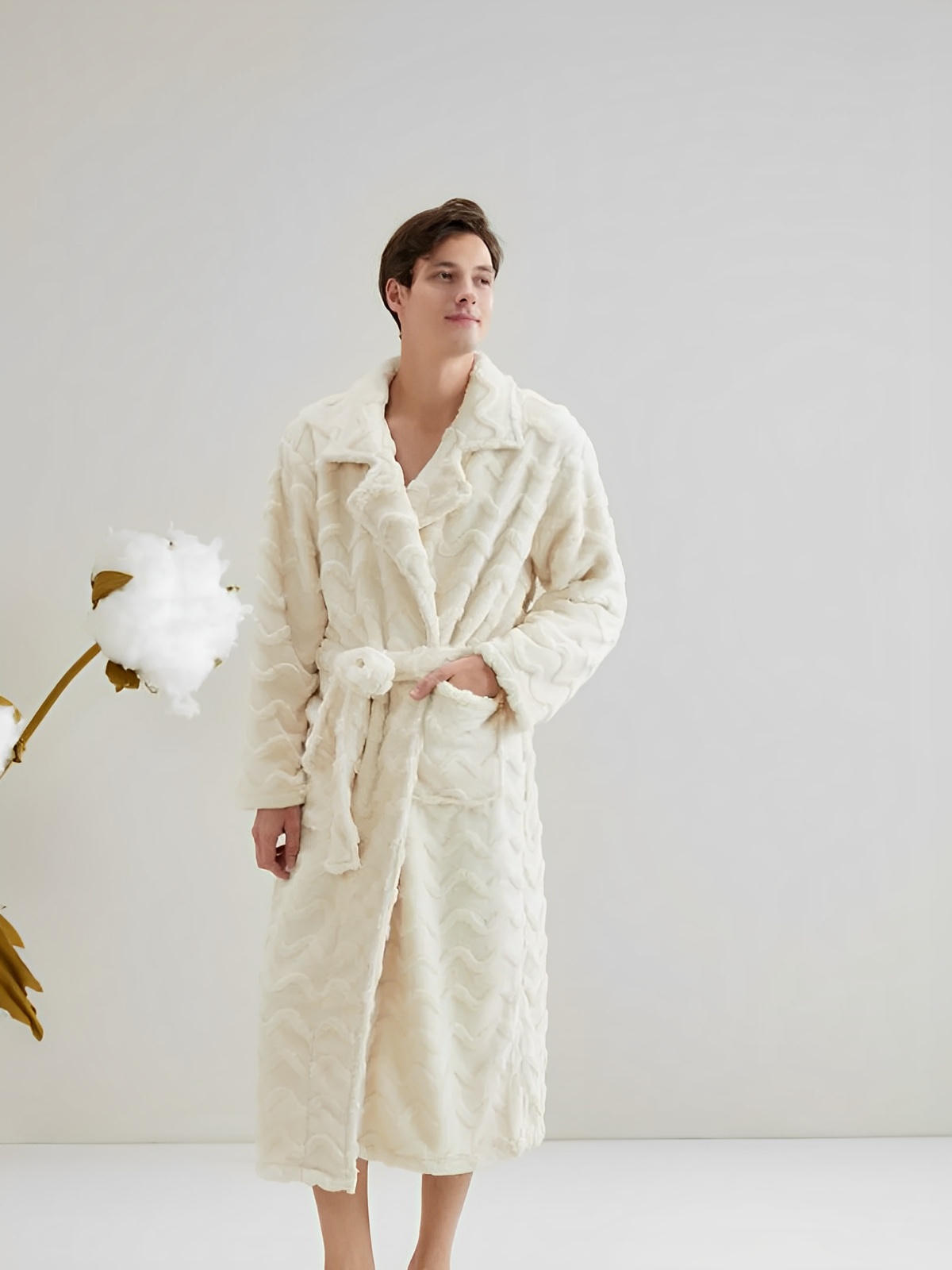 Peignoir polaire long, douceur exceptionnelle, confort cocooning, chaleur hivernale, unisexe, plusieurs coloris, ceinture amovible, modèle Ernome - Peignoir - Blanc M