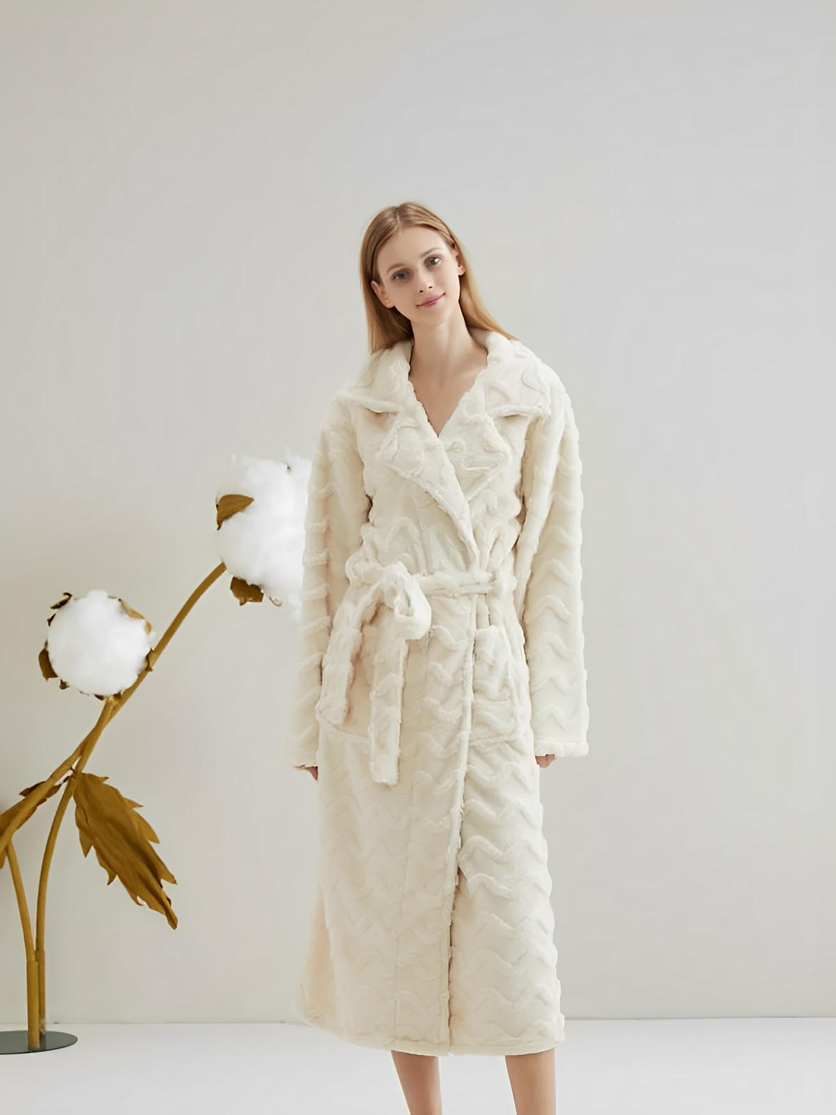 Peignoir polaire long, douceur exceptionnelle, confort cocooning, chaleur hivernale, unisexe, plusieurs coloris, ceinture amovible, modèle Ernome - Peignoir - Blanc M