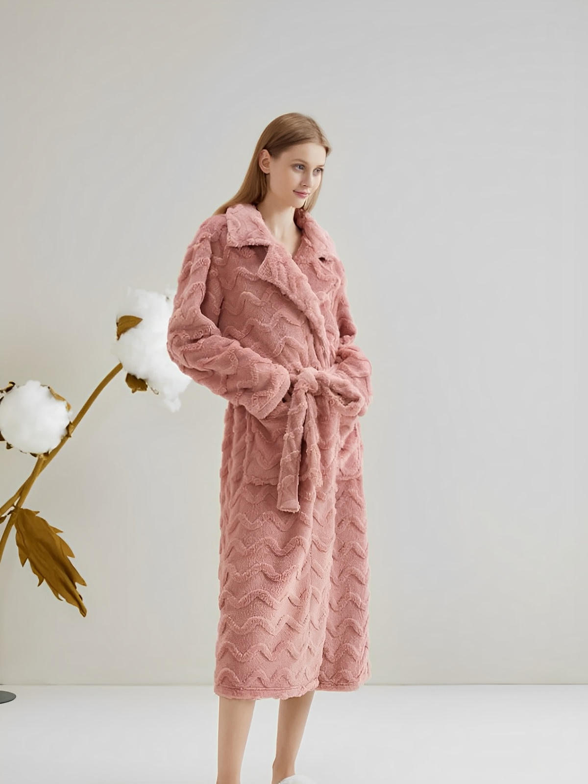 Peignoir polaire long, douceur exceptionnelle, confort cocooning, chaleur hivernale, unisexe, plusieurs coloris, ceinture amovible, modèle Ernome - Peignoir - Rose M