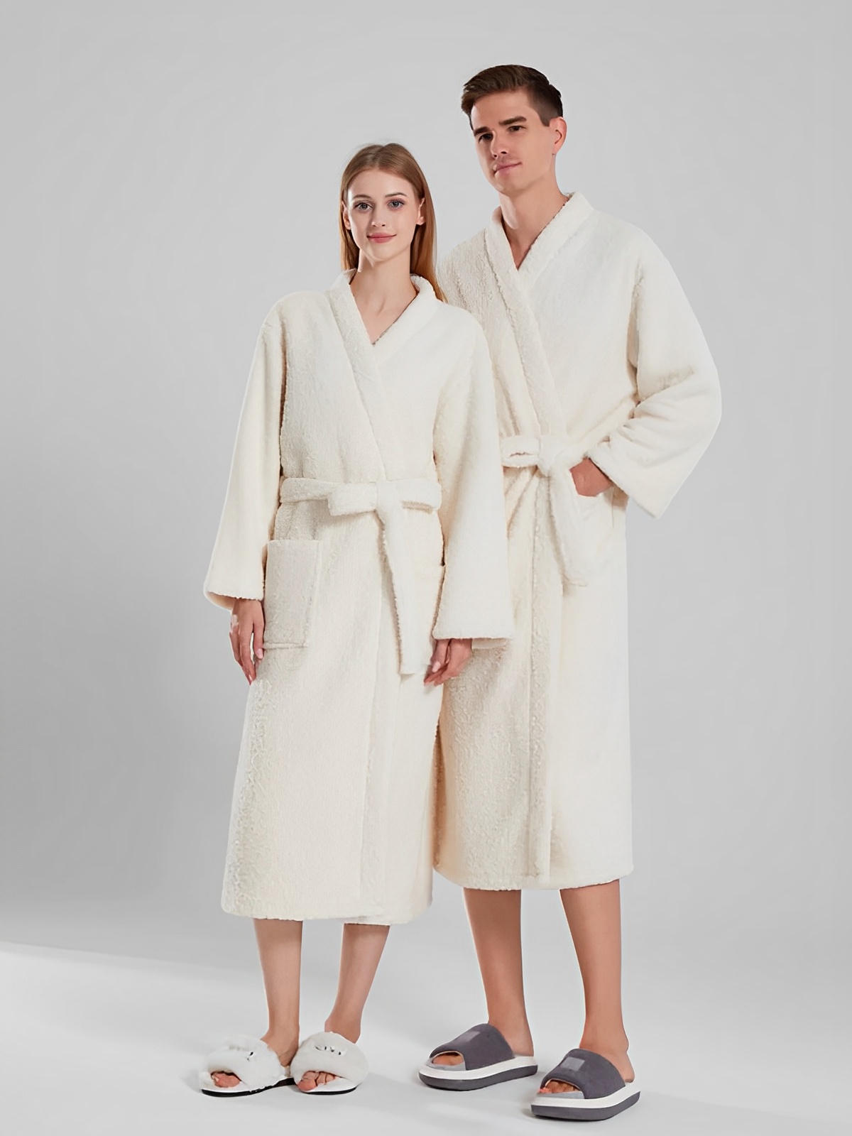 Peignoir ultra doux, chaleur cocooning, confort polaire, ceinture ajustable, coupe longue, idéal hiver, mixte homme femme, gris ivoire vert, tissu respirant, modèle Ilyo - Peignoir - Blanc M