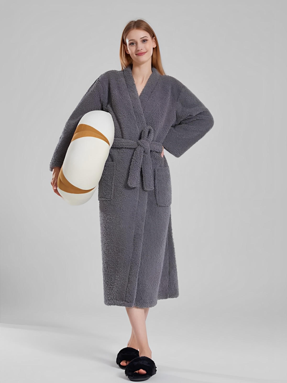 Peignoir ultra doux, chaleur cocooning, confort polaire, ceinture ajustable, coupe longue, idéal hiver, mixte homme femme, gris ivoire vert, tissu respirant, modèle Ilyo - Peignoir - Gris M