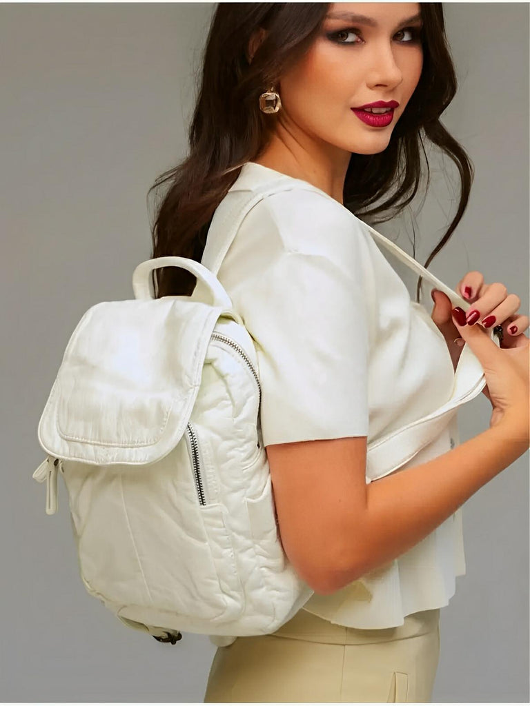 Sac à dos femme, design moderne, simili vegan, léger, spacieux, usage quotidien, voyage, travail, modèle Kaella - Sac à dos - Noir