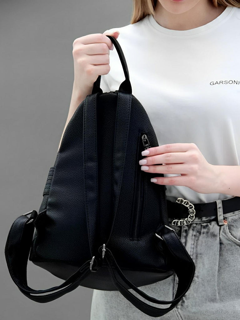 Sac à dos femme en simili vegan véritable, design tendance, grande capacité, fonction anti - vol, bretelles réglables, modèle Baya - Sac à dos - Noir