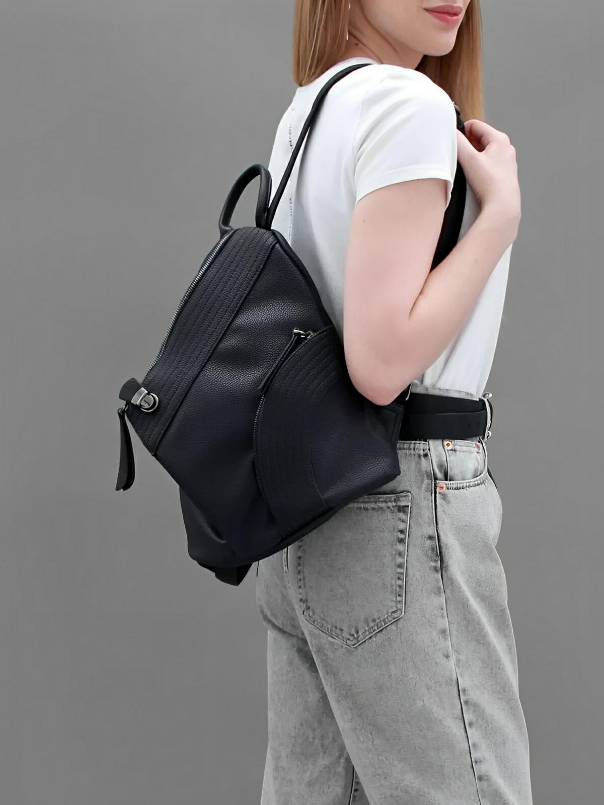 Sac à dos femme en simili vegan véritable, design tendance, grande capacité, fonction anti - vol, bretelles réglables, modèle Baya - Sac à dos - Noir