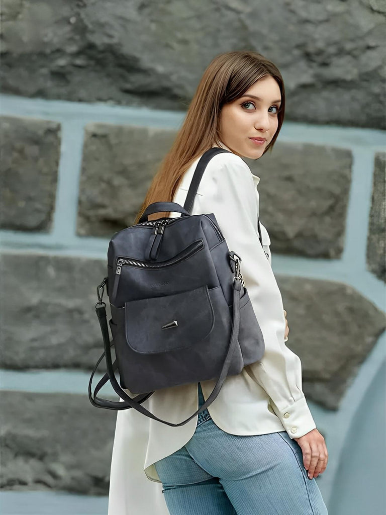 Sac à dos femme, grand format, simili vegan effet vieilli, sac convertible, multi - poches, casual chic, modèle Laurie - Sac à dos - Noir
