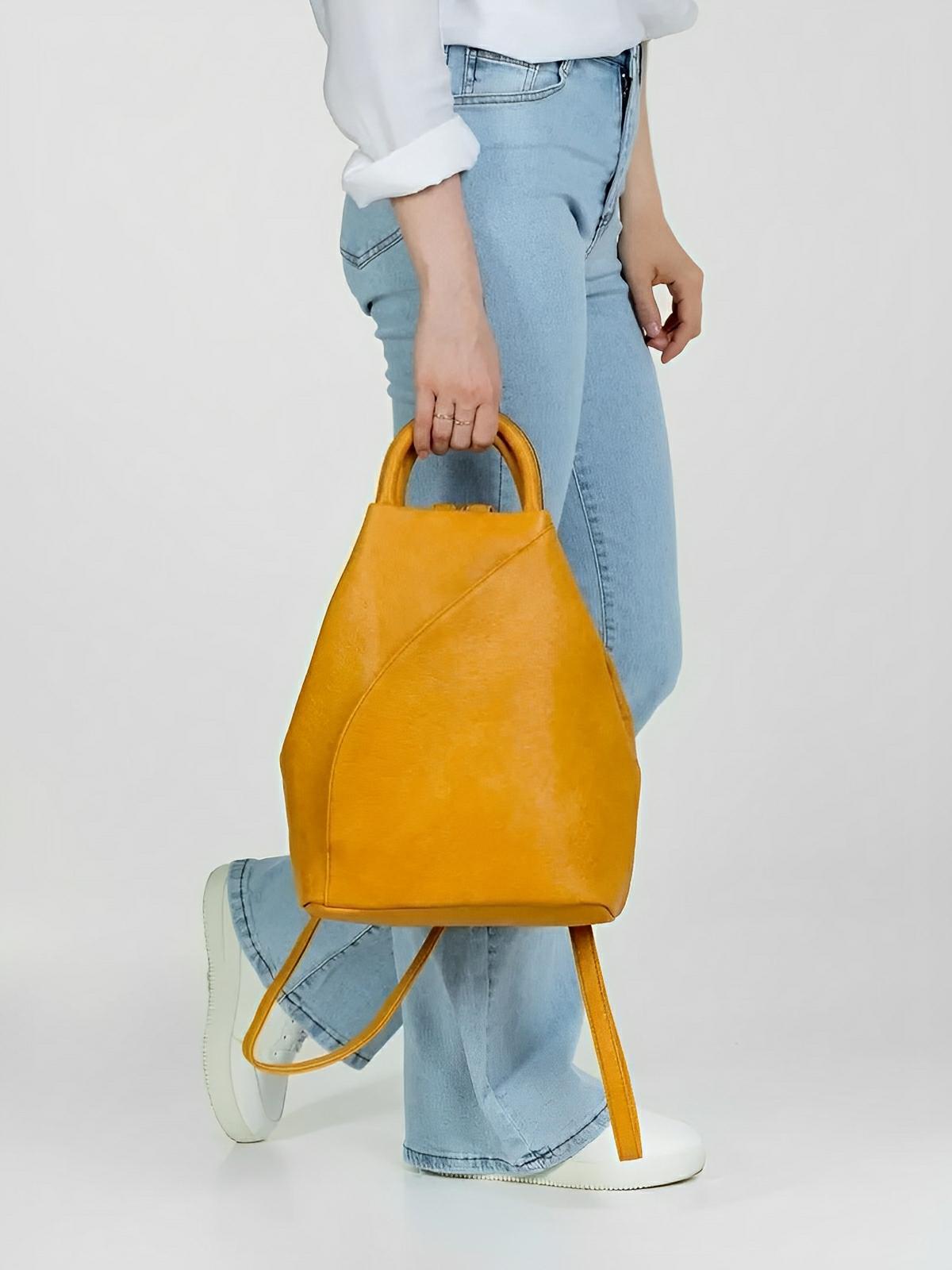 Sac à dos femme, simili vegan, léger, grande capacité, usage quotidien, modèle Tamara - Sac à dos - Camel