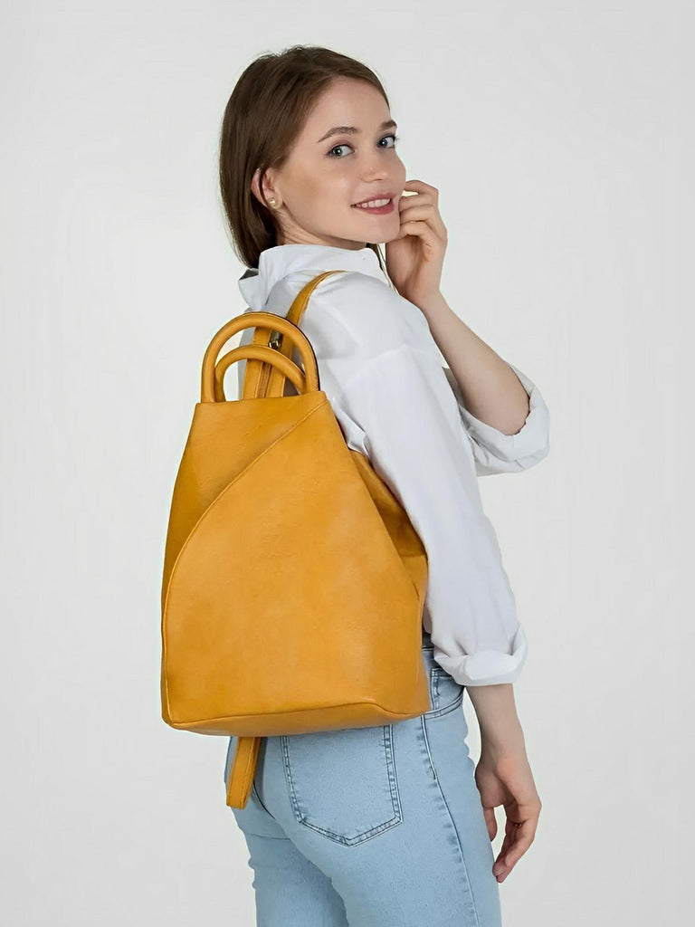 Sac à dos femme, simili vegan, léger, grande capacité, usage quotidien, modèle Tamara - Sac à dos - Camel